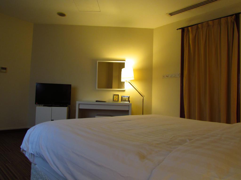 Alocassia Serviced Apartments Сингапур Екстериор снимка