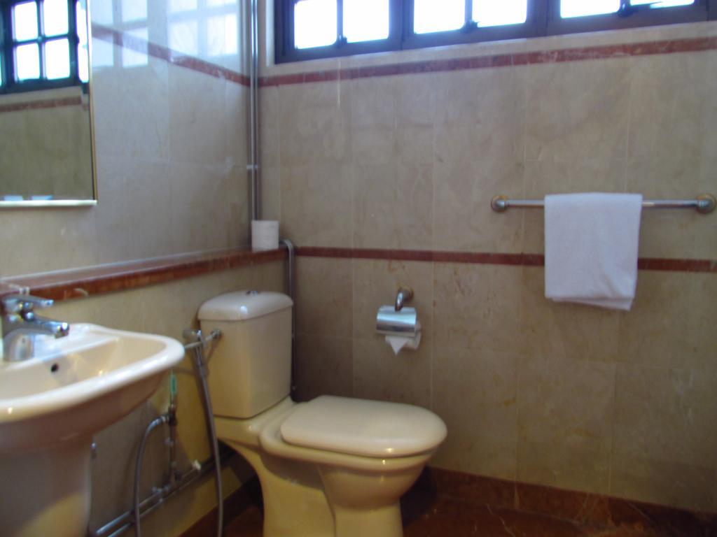 Alocassia Serviced Apartments Сингапур Екстериор снимка