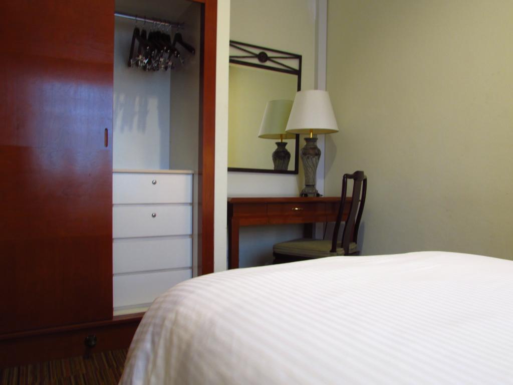 Alocassia Serviced Apartments Сингапур Стая снимка